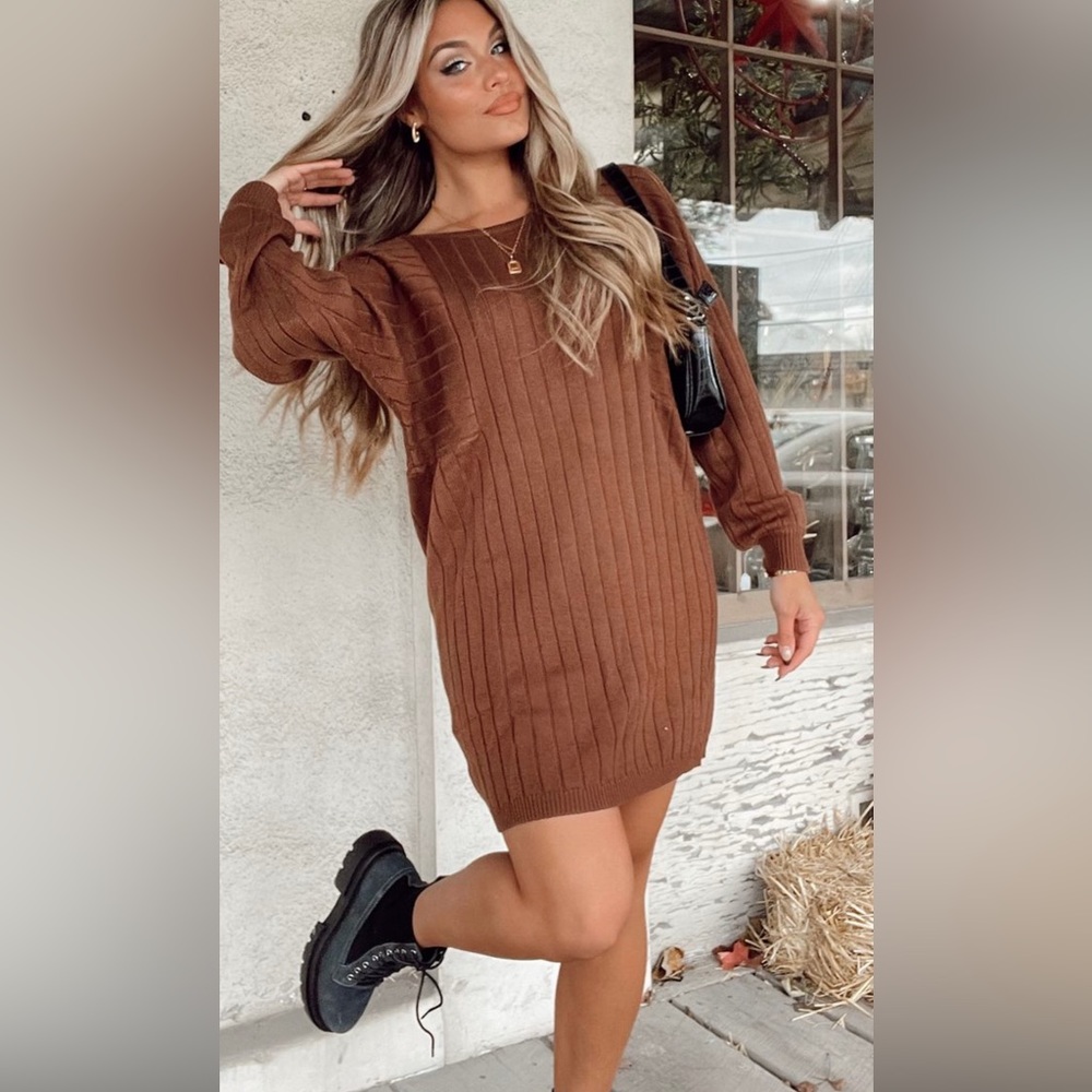 Brown long sleeve sweater dress size M